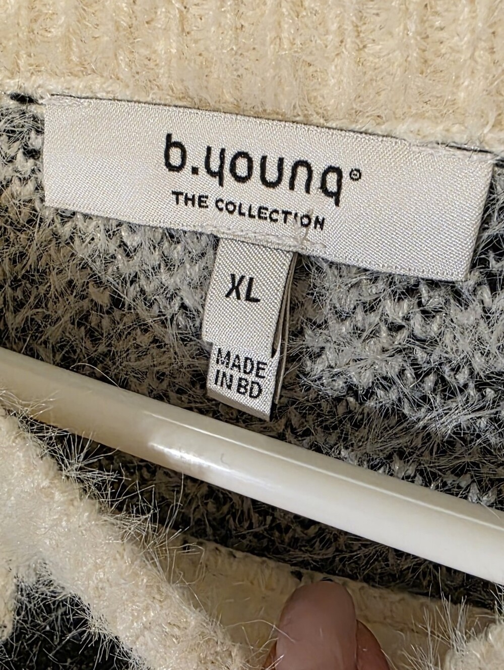 b.young Bynolle Jacquard Jumper - Black & Cream - Picture 8 of 10